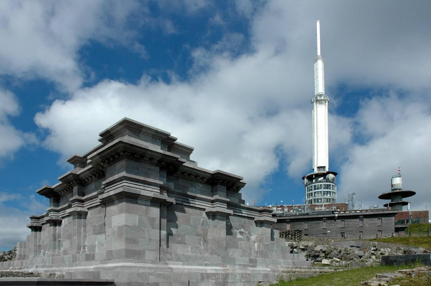 Le temple de Mercure à Orcines